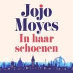 In haar schoenen