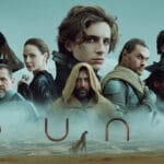 Promotieafbeelding van de film Dune met hoofdpersonages, waaronder Paul Atreides, Chani en Leto Atreides, tegen een woestijnachtergrond.